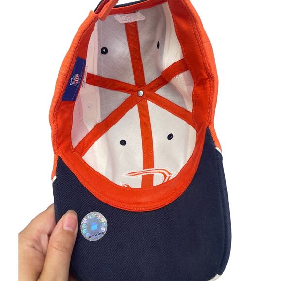 Reebok NFL Chicago Bears NFC North Mens Hook & Loop Adjustable Baseball Cap Hat - Picture 4 of 4